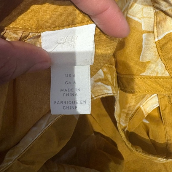 H&M Mustard Floral Maxi Dress - Picture 4 of 7